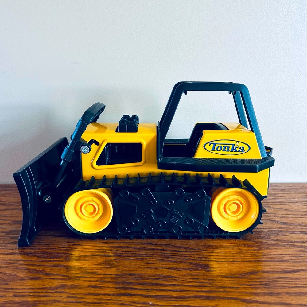 2012 Hasbro Tonka Metal Bulldozer